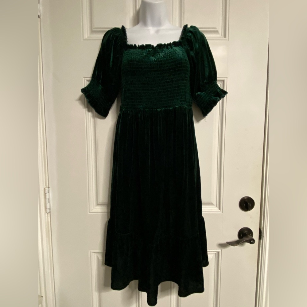 T13- HELLO MIZ Dark Green Velour BABYDOLL Smocked Midi Dress